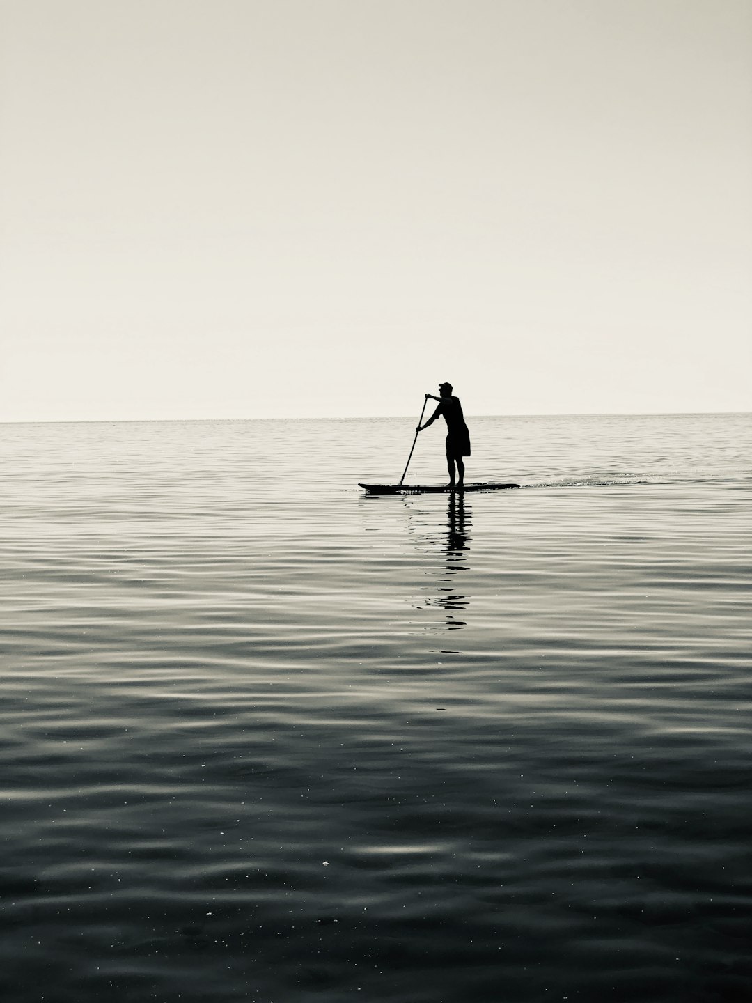 Stand up paddle boarding in winter
